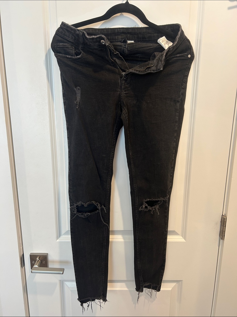 Divided Black Distressed Skinny Jeans